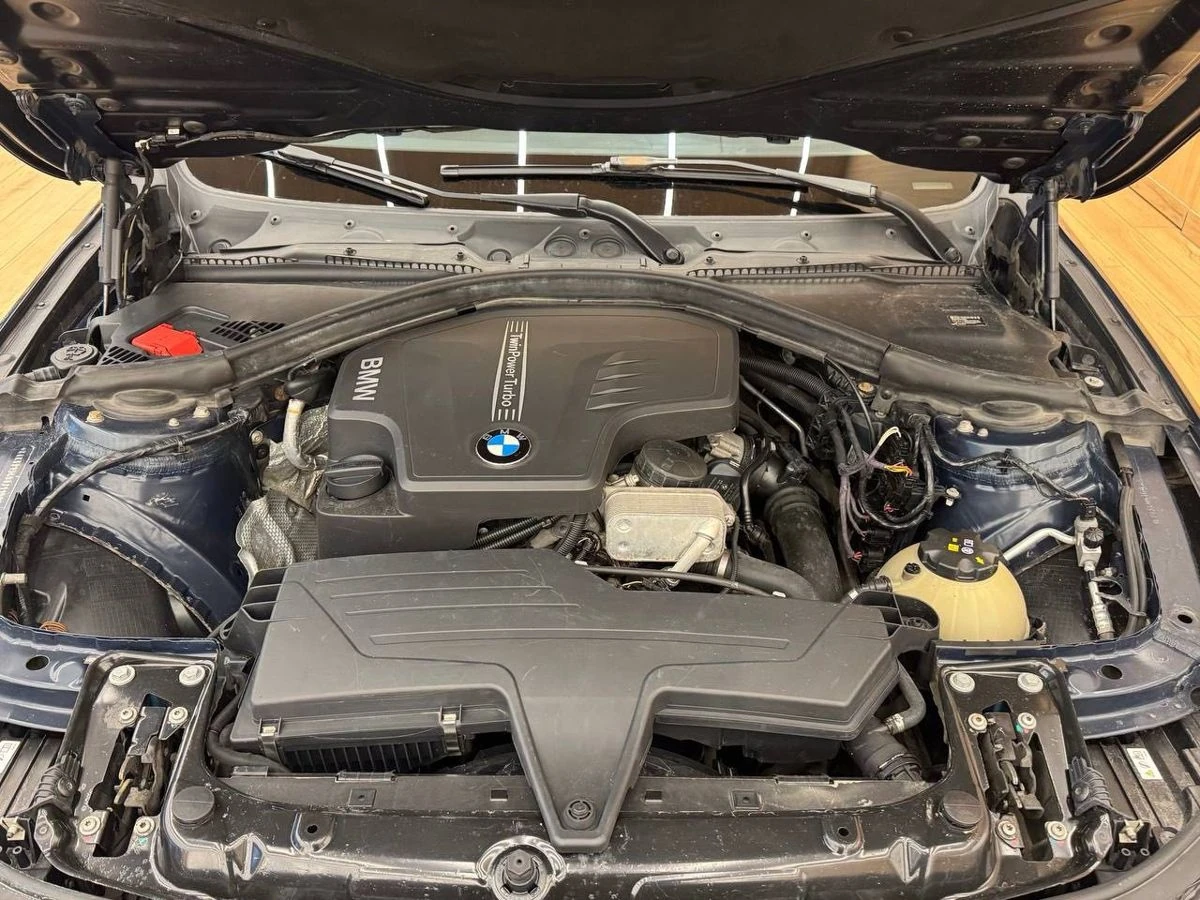 BMW 3 серии, 2012г, задний привод, автомат