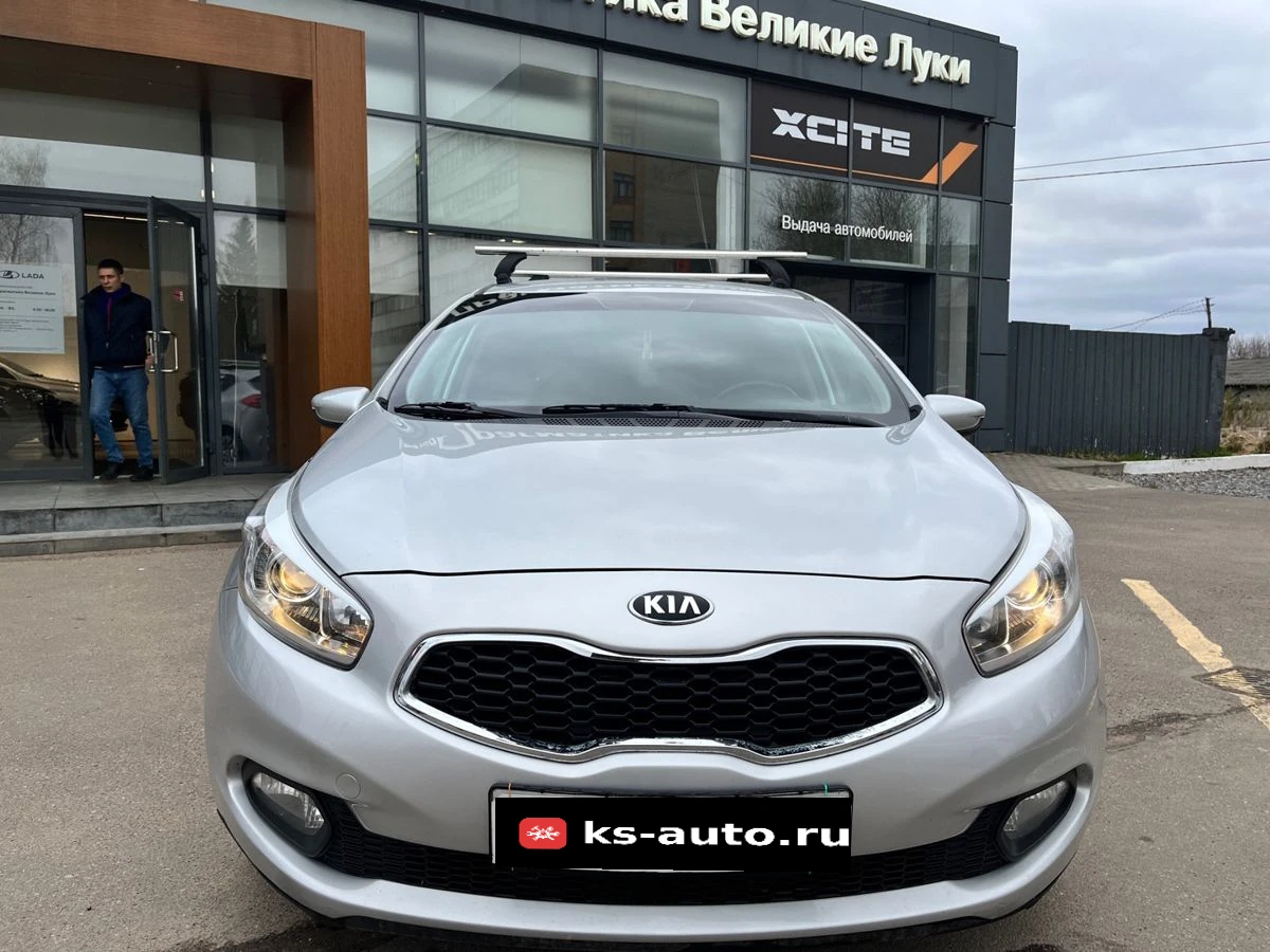Kia Ceed, 2012г, передний привод, автомат