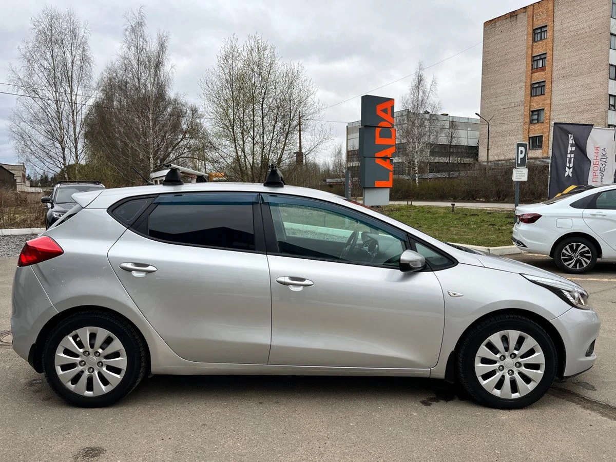 Kia Ceed, 2012г, передний привод, автомат