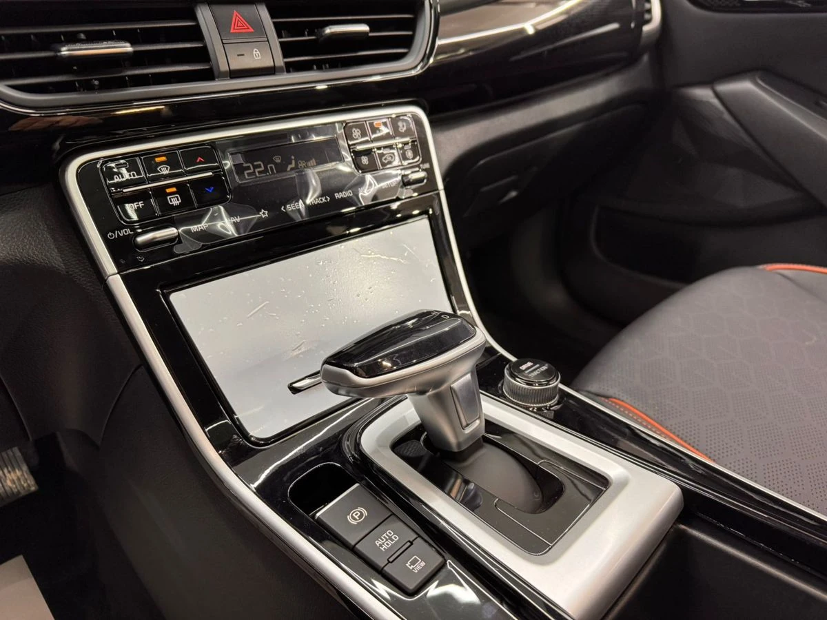 Kia Seltos, 2025г, передний привод, вариатор