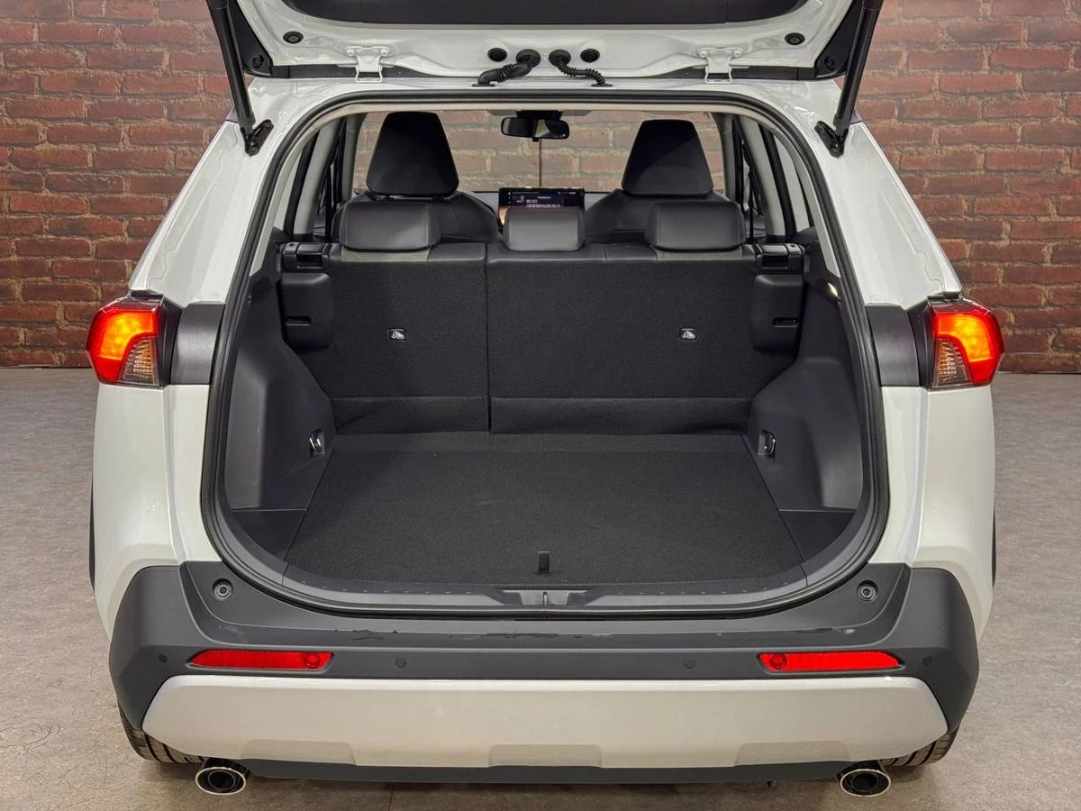 Toyota RAV4, 2025г, полный привод, вариатор