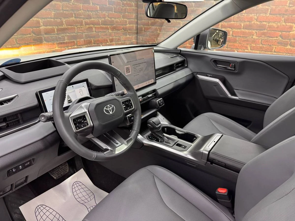 Toyota Wildlander, 2026г, полный привод, вариатор