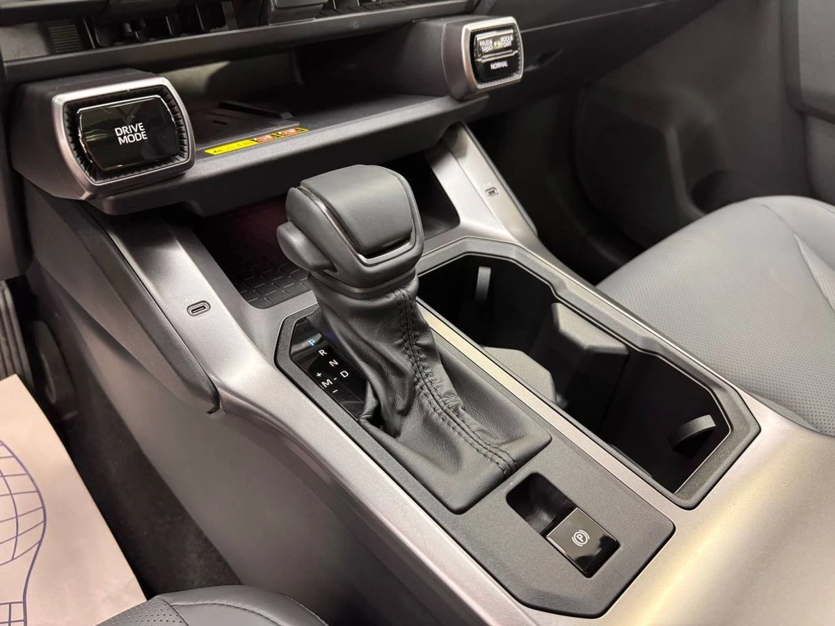 Toyota Wildlander, 2026г, полный привод, вариатор