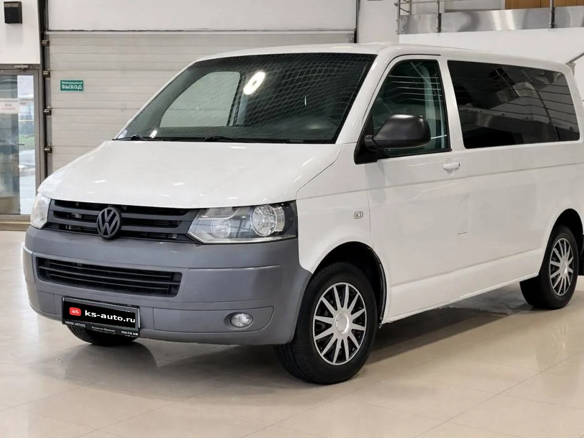 Volkswagen Caravelle, 2012г, передний привод, механика
