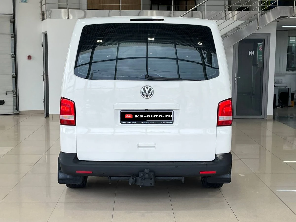 Volkswagen Caravelle, 2012г, передний привод, механика