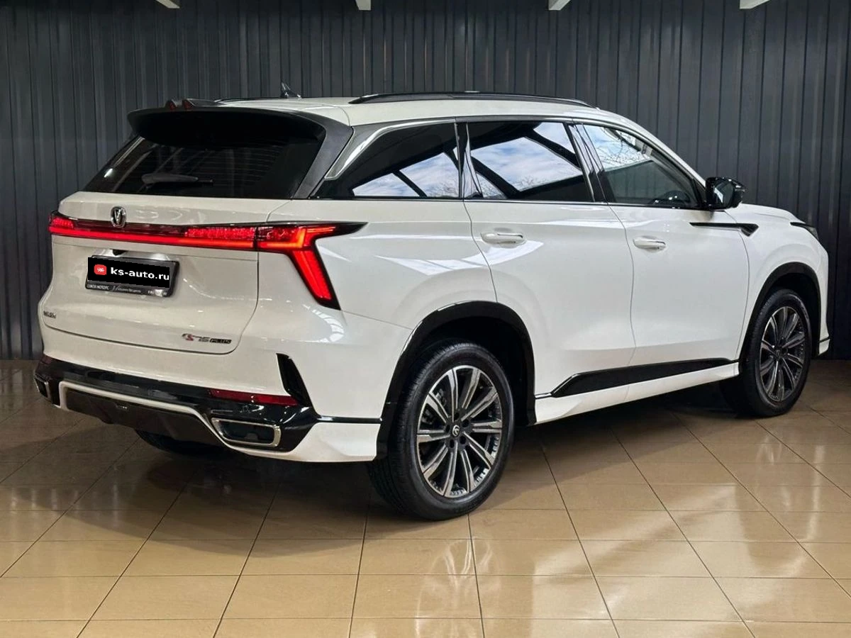 Changan CS75 Plus, 2024г, передний привод, автомат