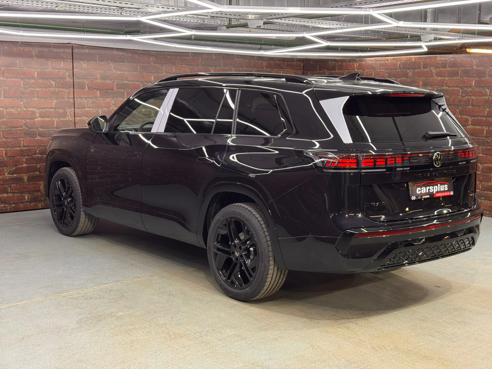 Volkswagen Teramont, 2025г, полный привод, робот