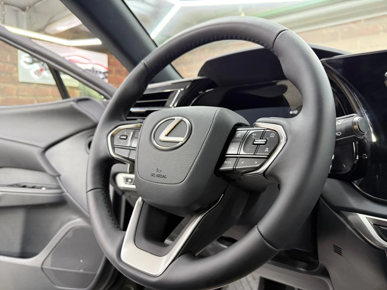 Lexus RX, 2025г, полный привод, автомат