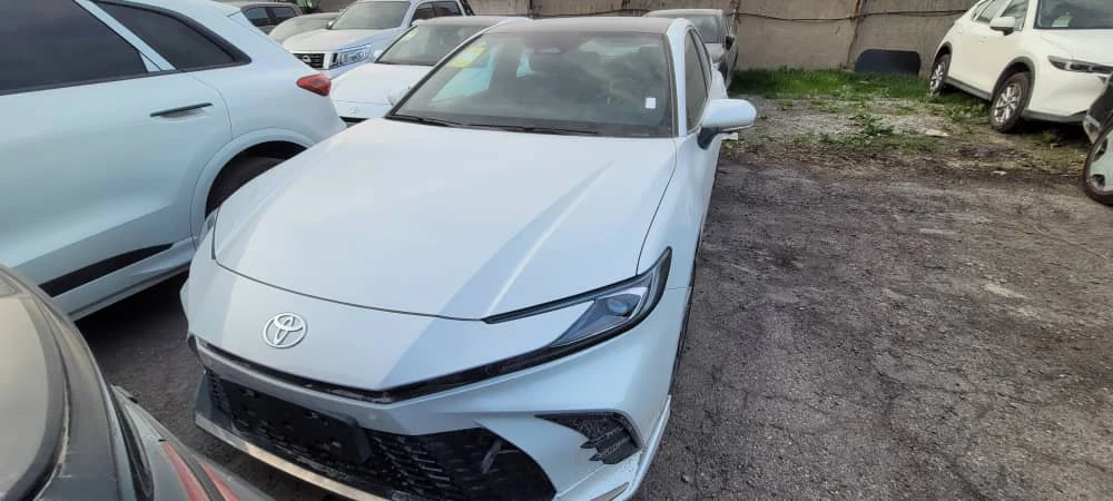 Toyota Camry, 2026г, передний привод, вариатор