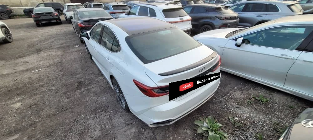 Toyota Camry, 2026г, передний привод, вариатор