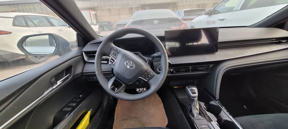 Toyota Camry, 2026г, передний привод, вариатор