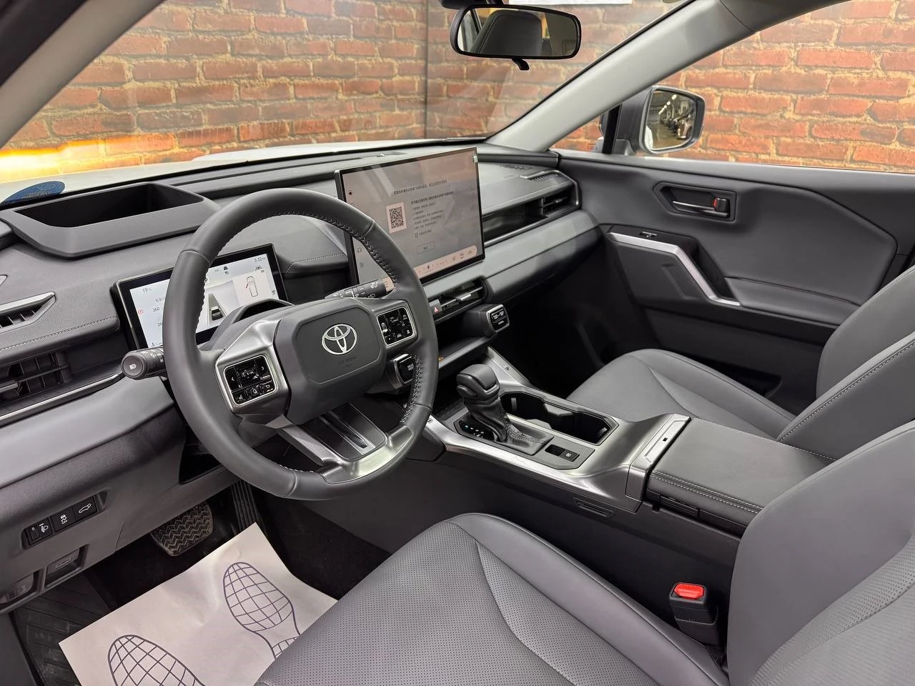 Toyota Wildlander, 2026г, полный привод, вариатор