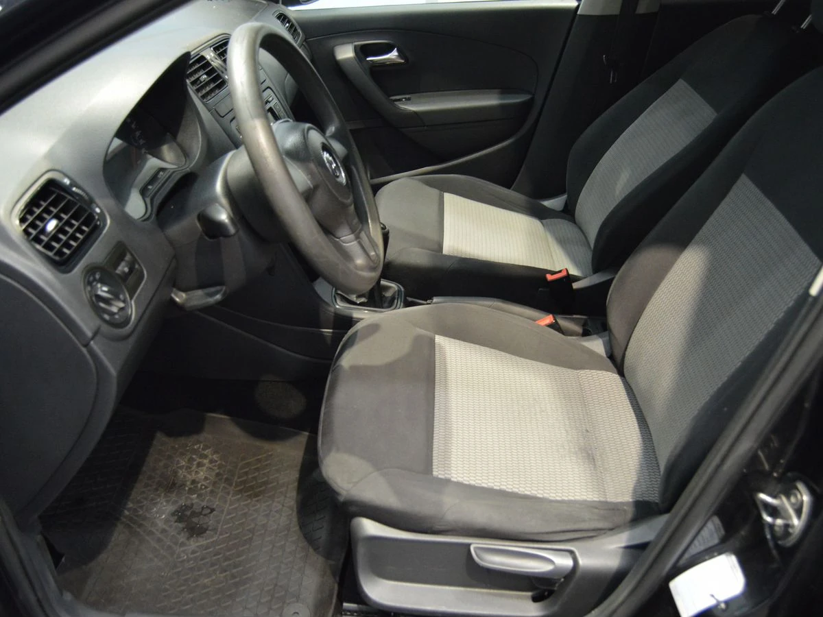 Volkswagen Polo, 2011г, передний привод, механика