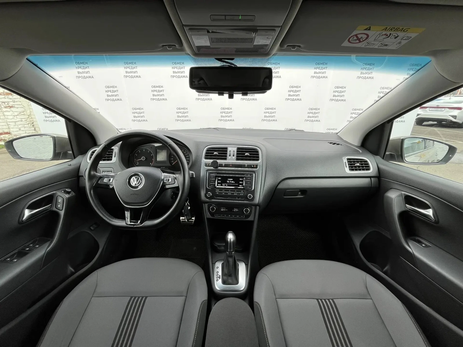 Volkswagen Polo, 2017г, передний привод, автомат