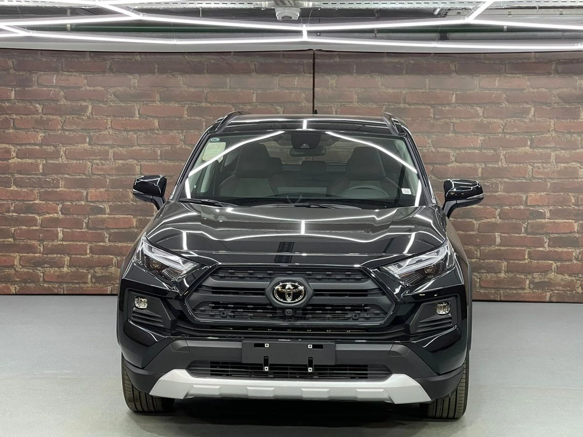 Toyota RAV4, 2025г, полный привод, вариатор