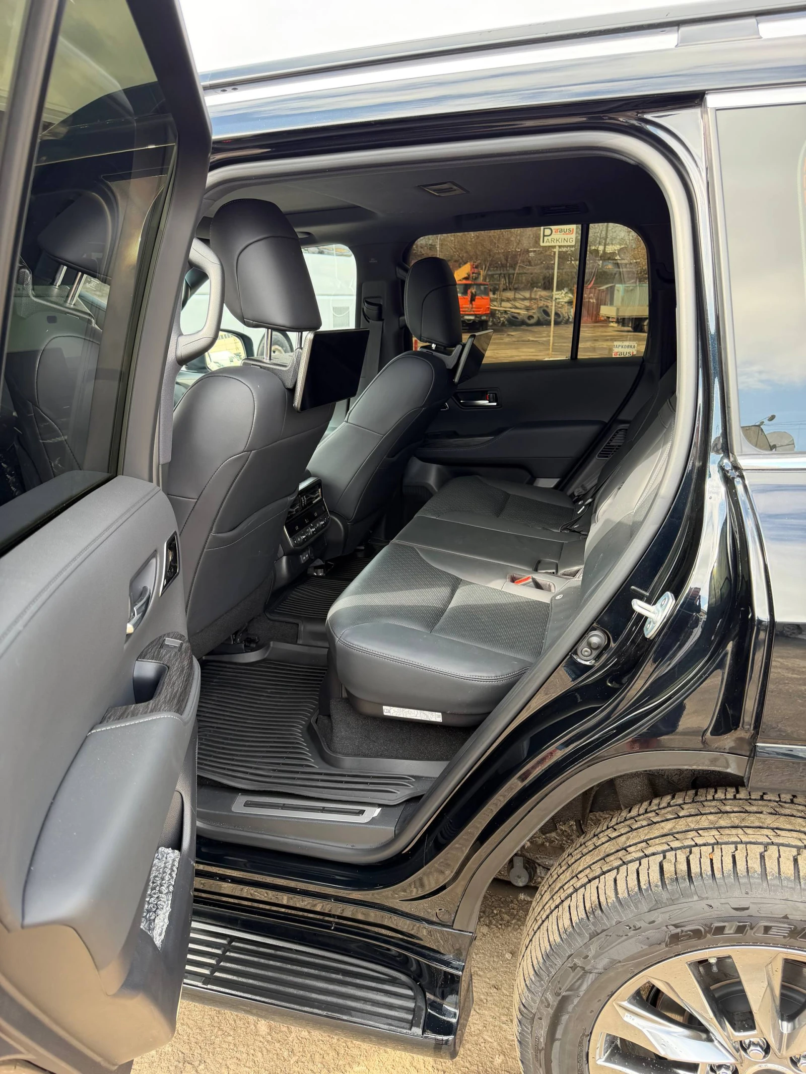 Toyota Land Cruiser, 2024г, полный привод, автомат