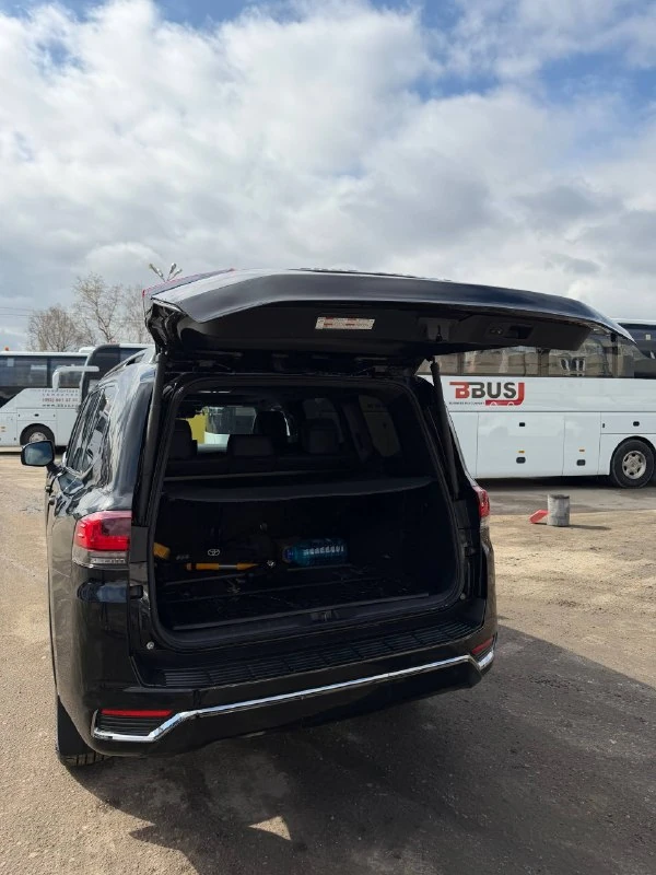 Toyota Land Cruiser, 2024г, полный привод, автомат