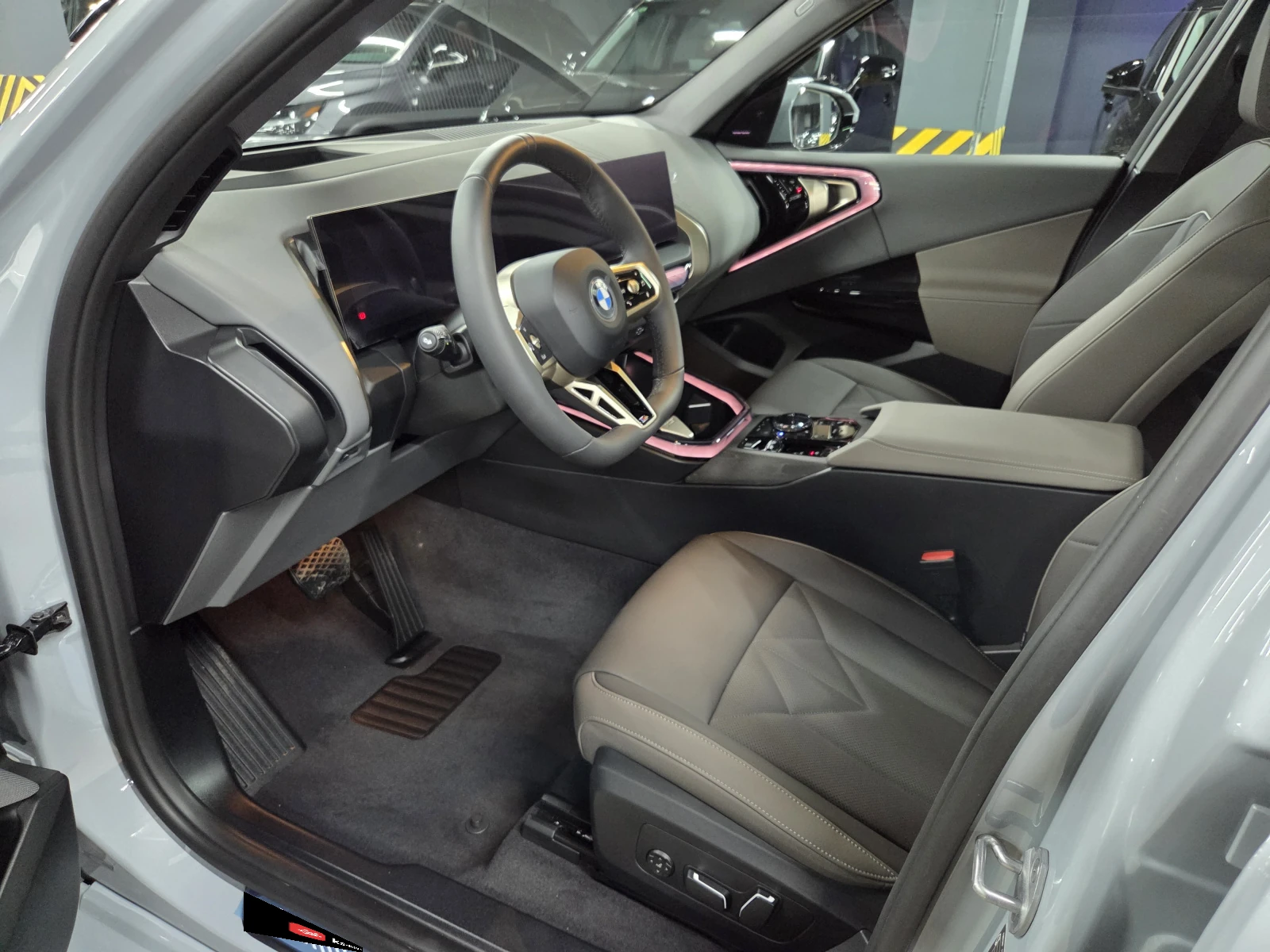 BMW X3, 2025г, полный привод, автомат