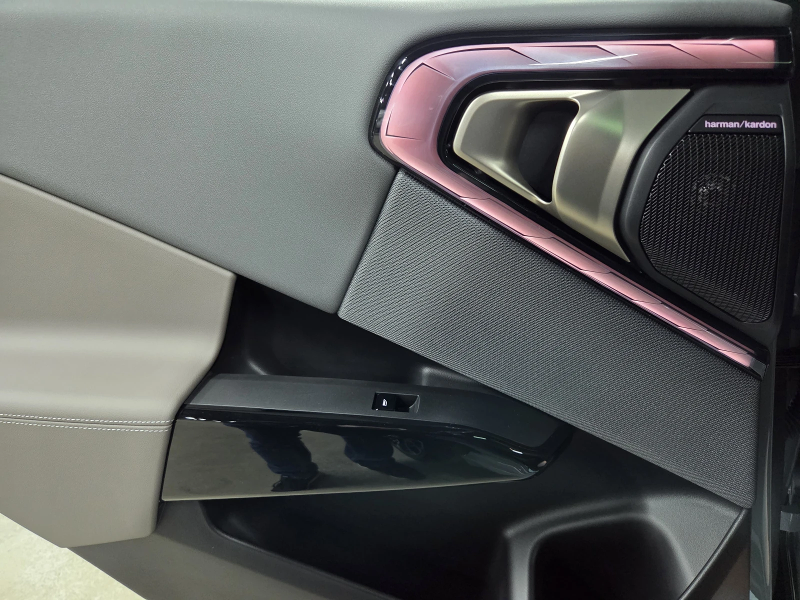 BMW X3, 2025г, полный привод, автомат