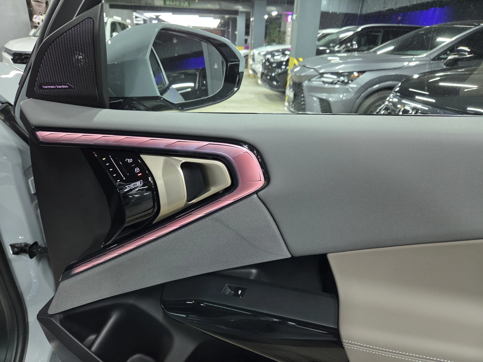 BMW X3, 2025г, полный привод, автомат