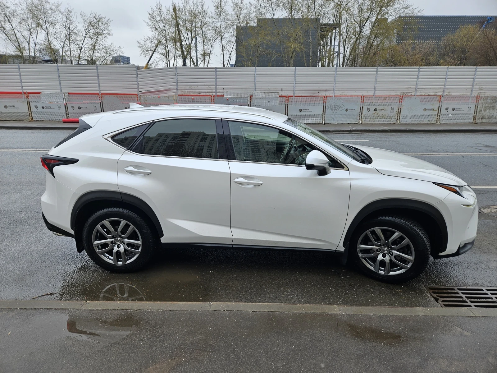 Lexus NX, 2016г, полный привод, автомат