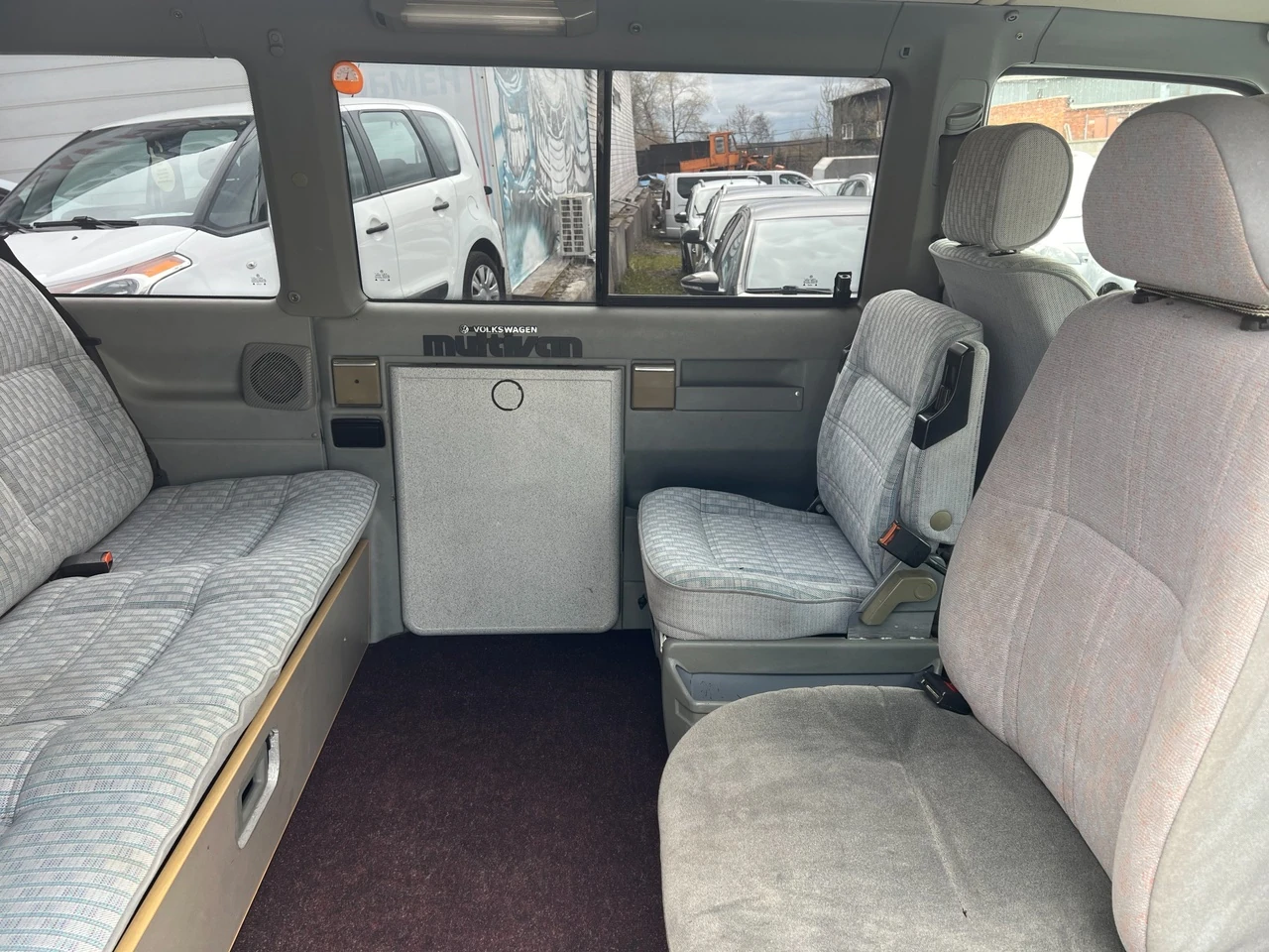 Volkswagen Multivan, 1992г, передний привод, механика