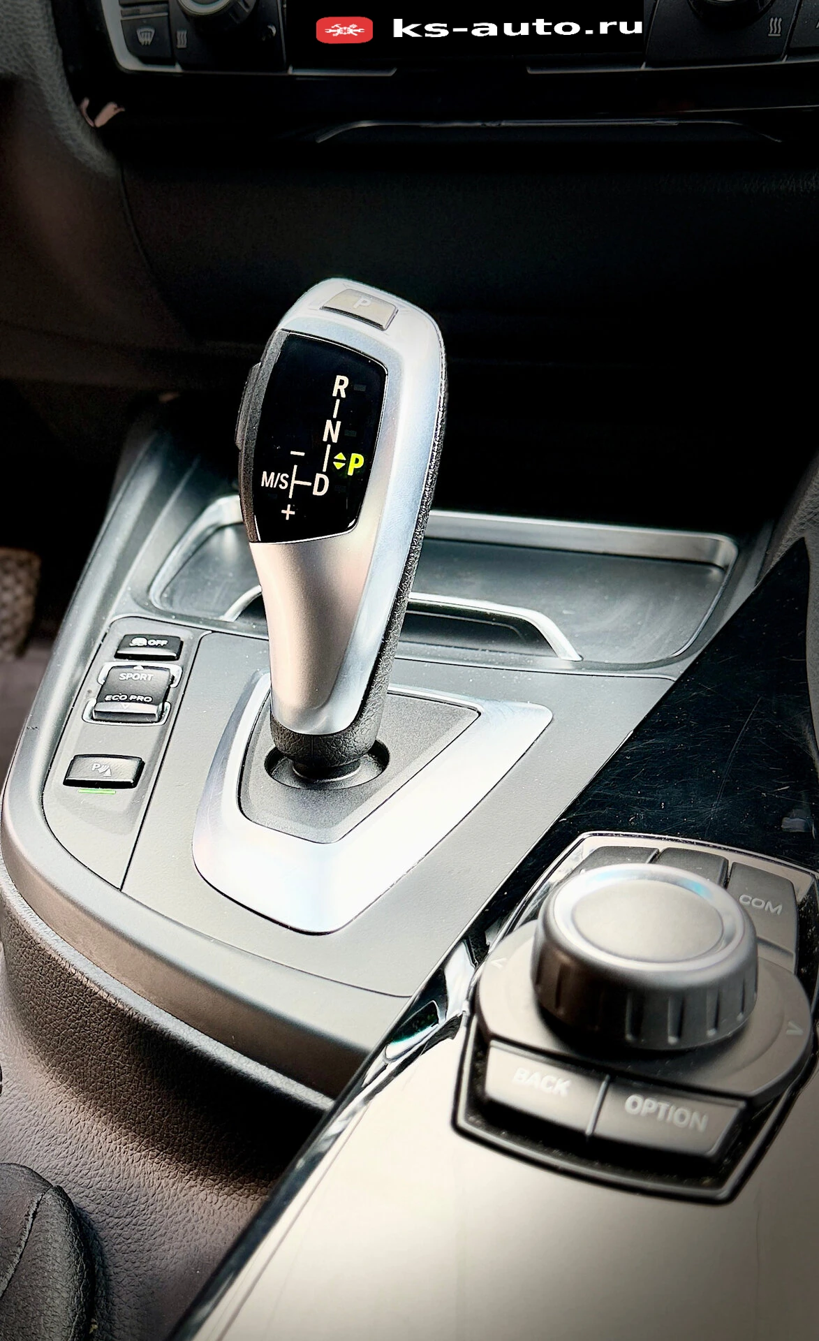 BMW 3 серии, 2017г, задний привод, автомат