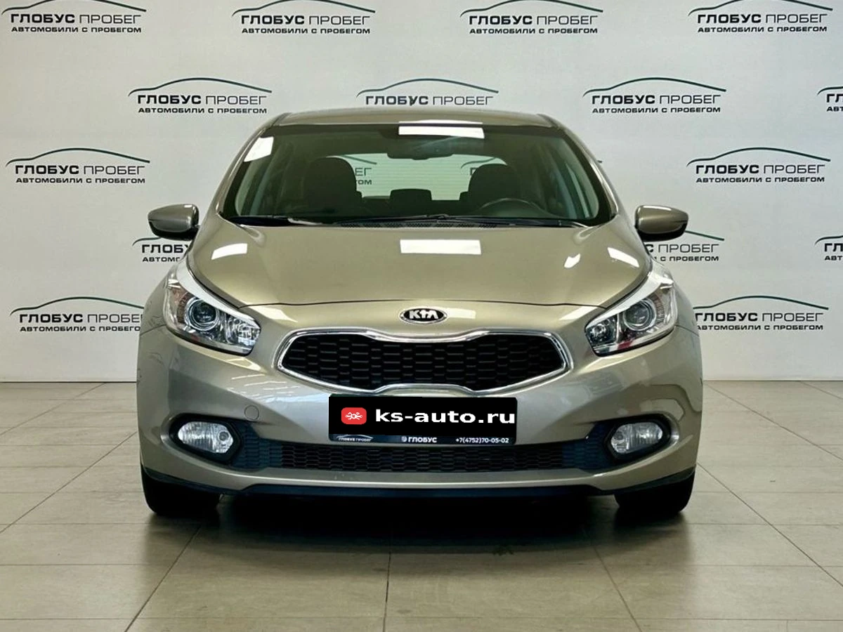 Kia Ceed, 2014г, передний привод, автомат