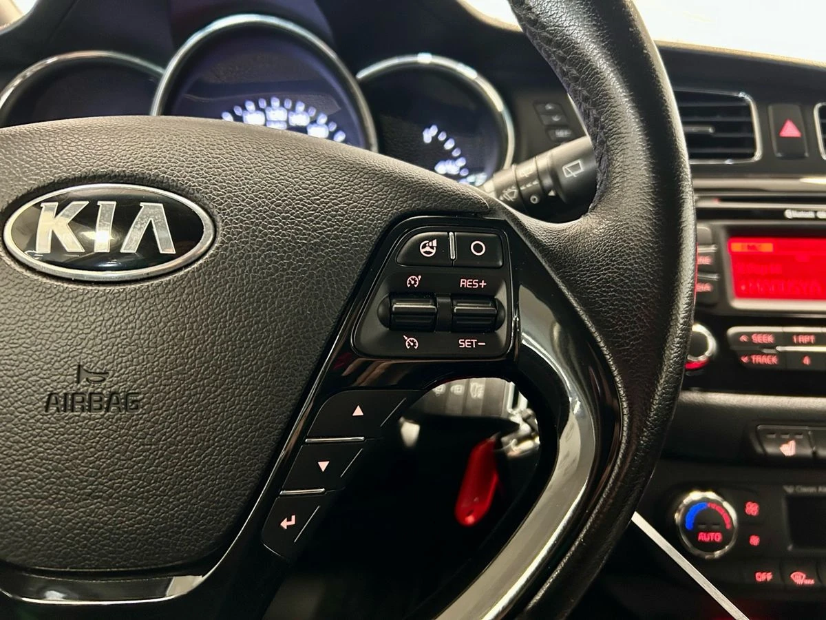 Kia Ceed, 2014г, передний привод, автомат