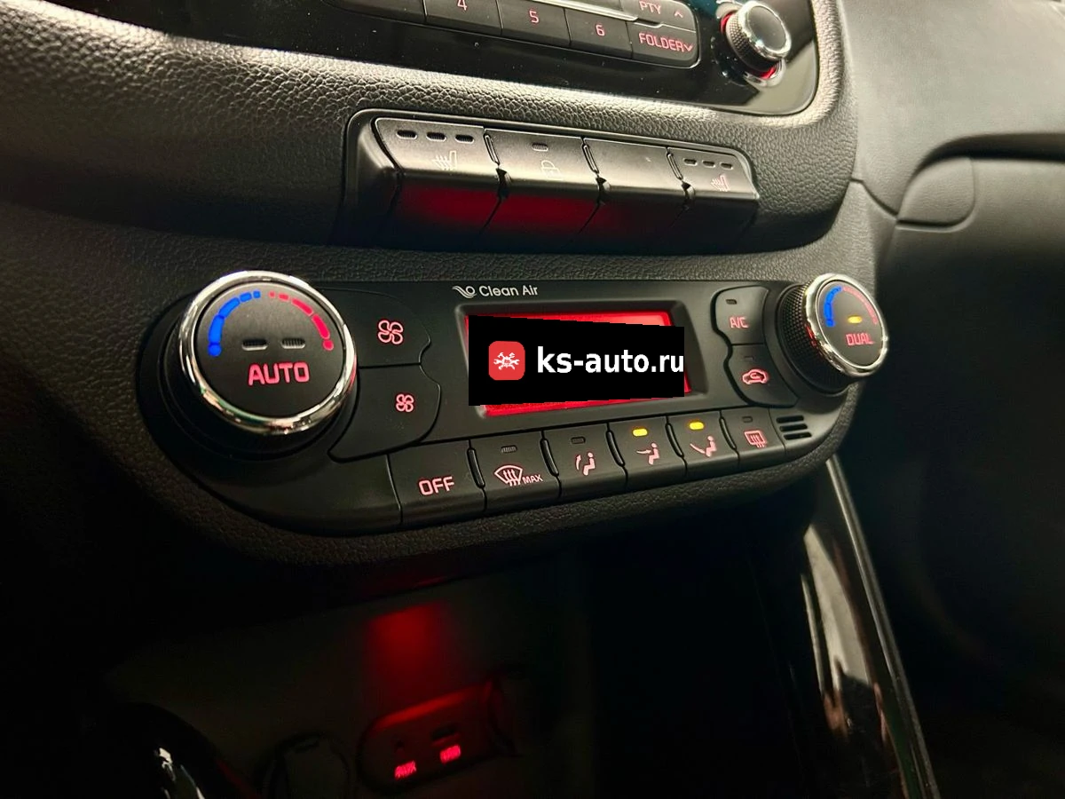 Kia Ceed, 2014г, передний привод, автомат