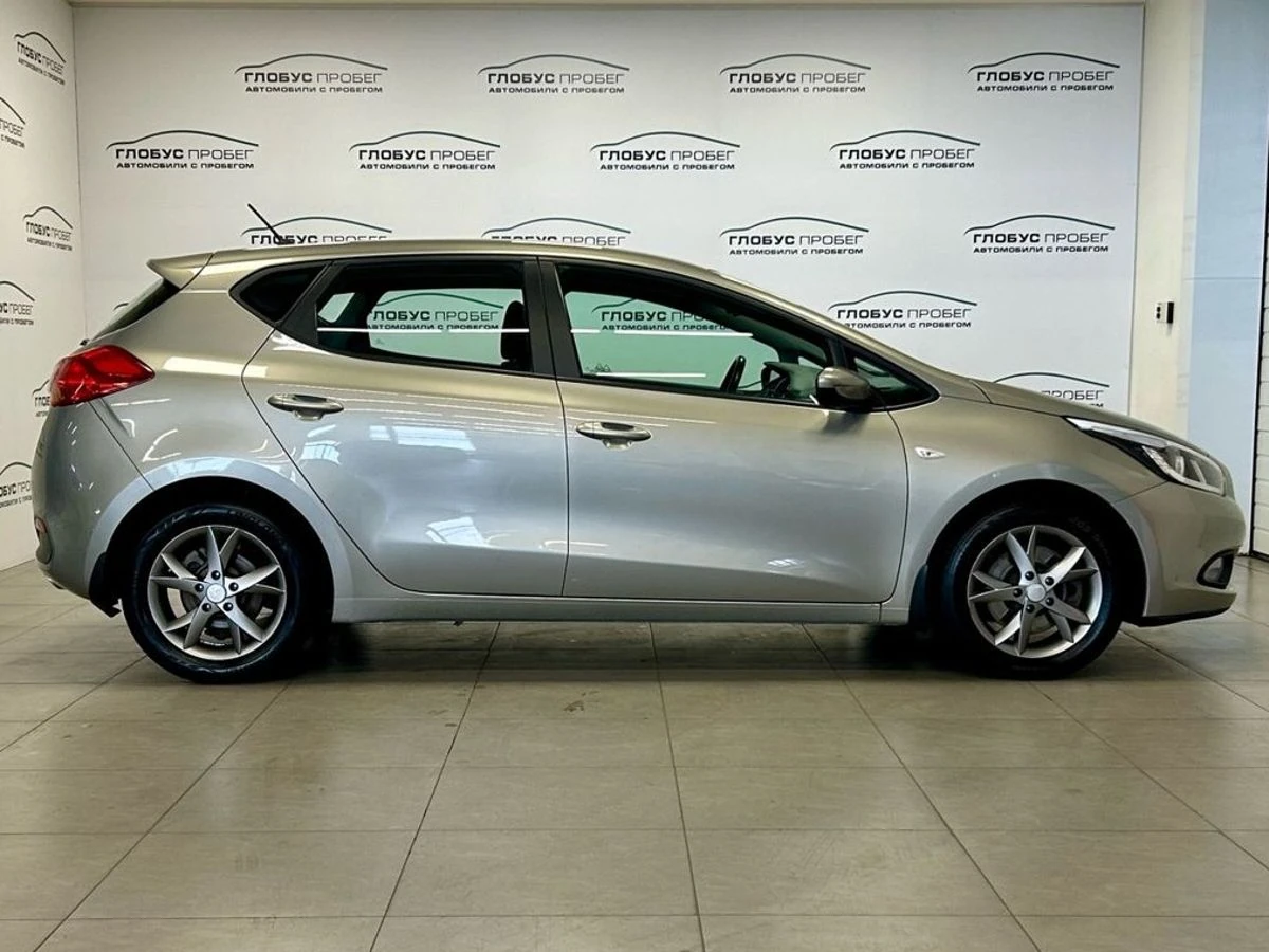 Kia Ceed, 2014г, передний привод, автомат