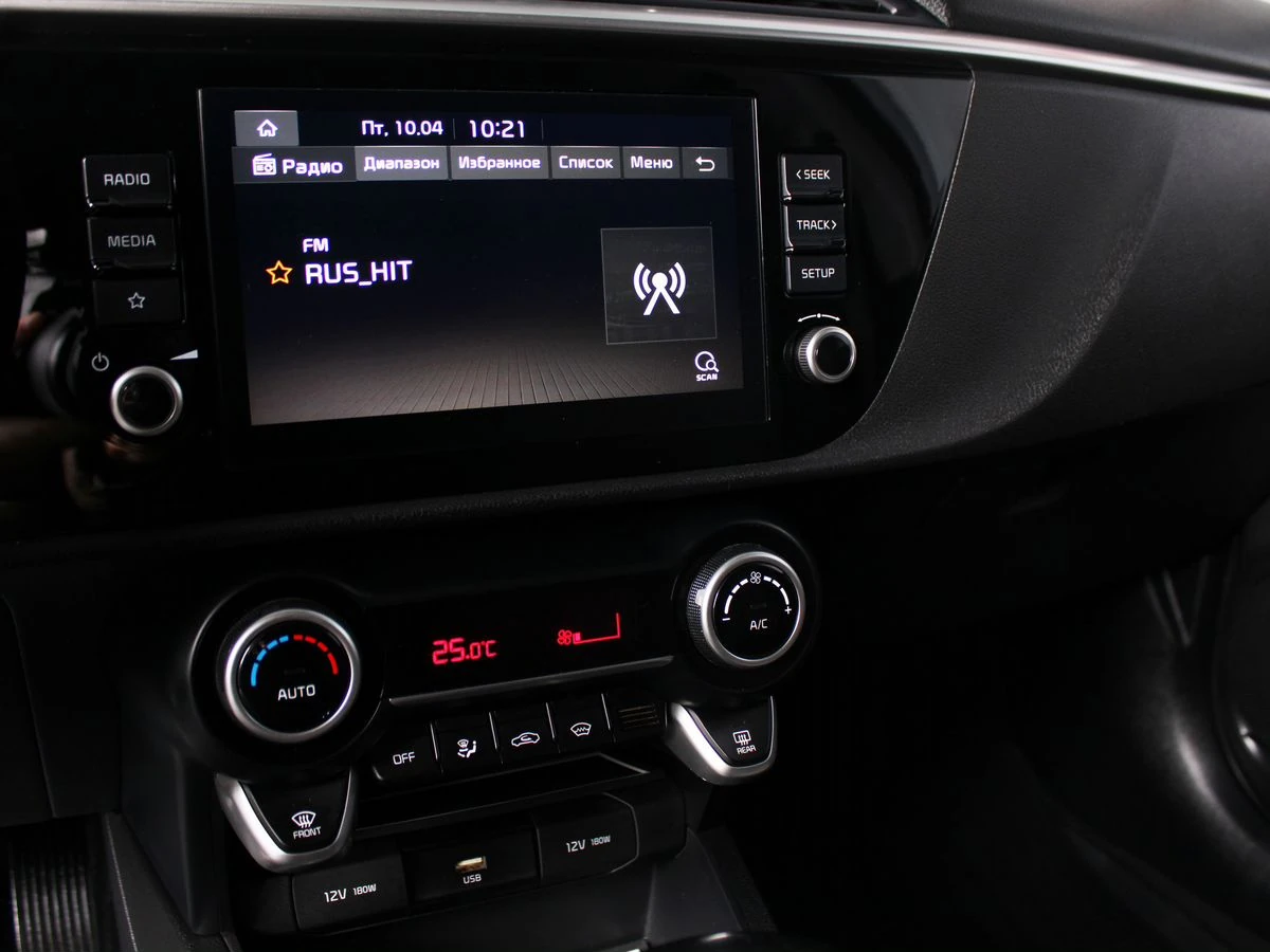 Kia Rio, 2021г, передний привод, автомат