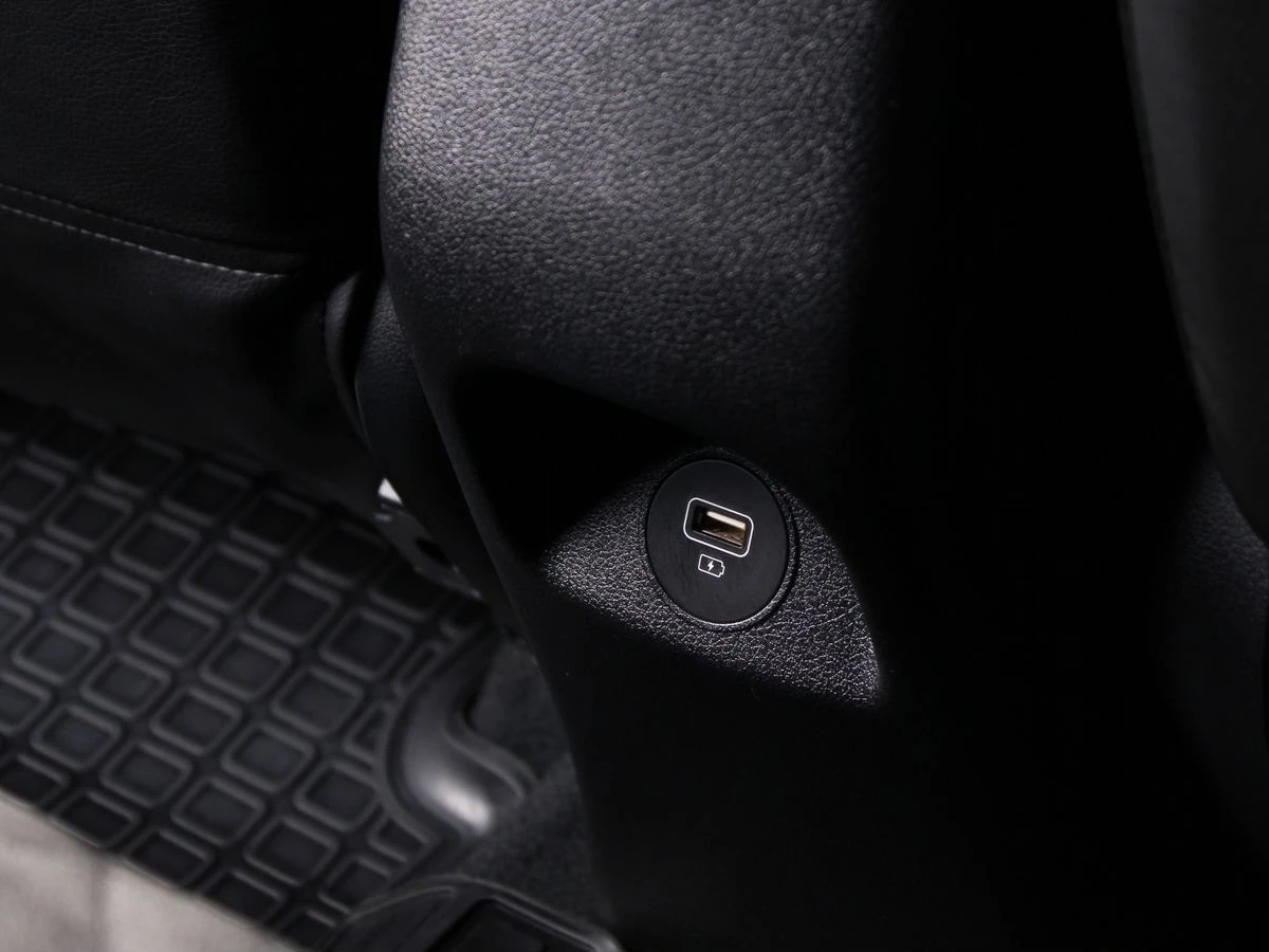 Kia Rio, 2021г, передний привод, автомат