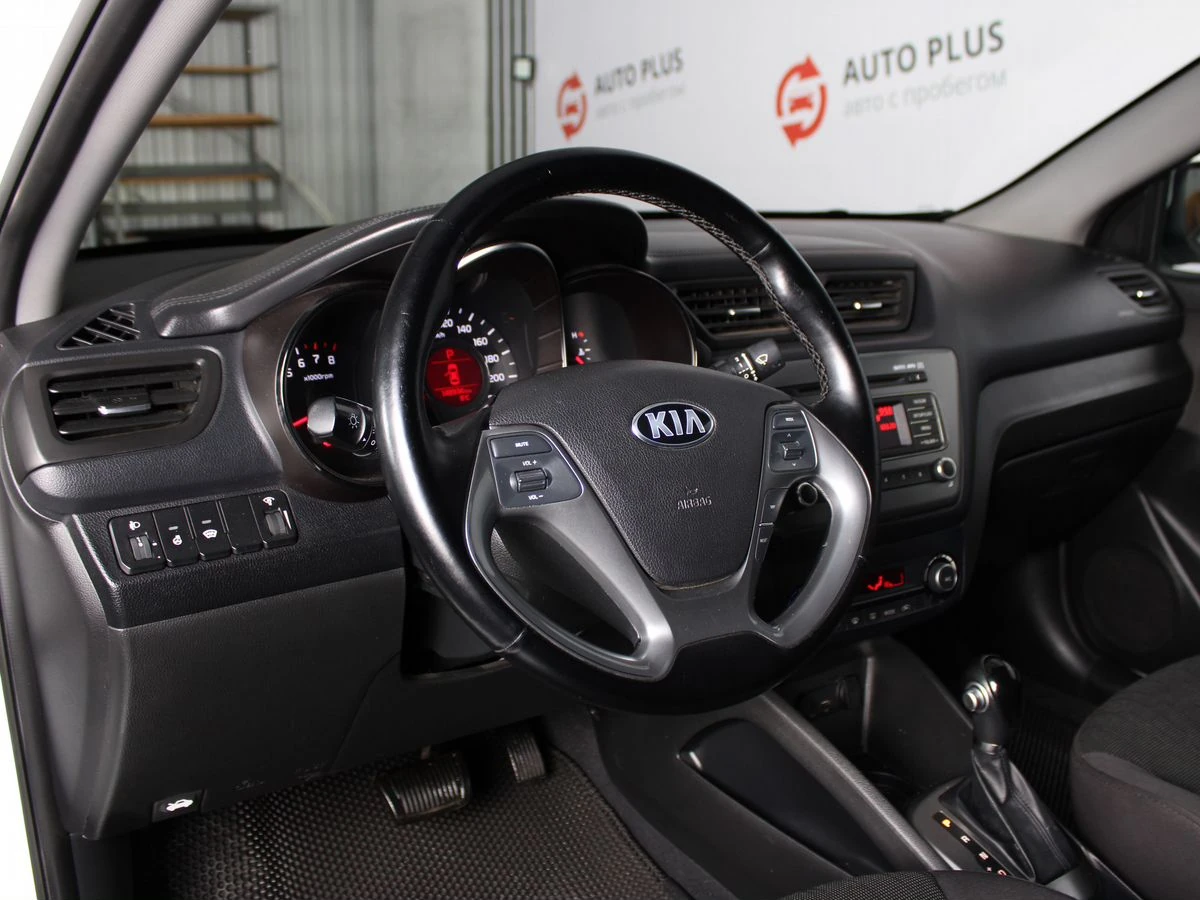 Kia Rio, 2016г, передний привод, автомат