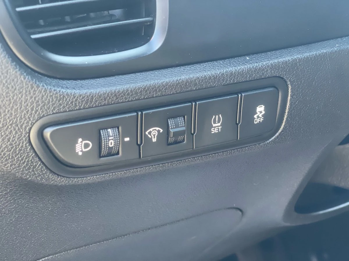 Kia Rio, 2018г, передний привод, автомат