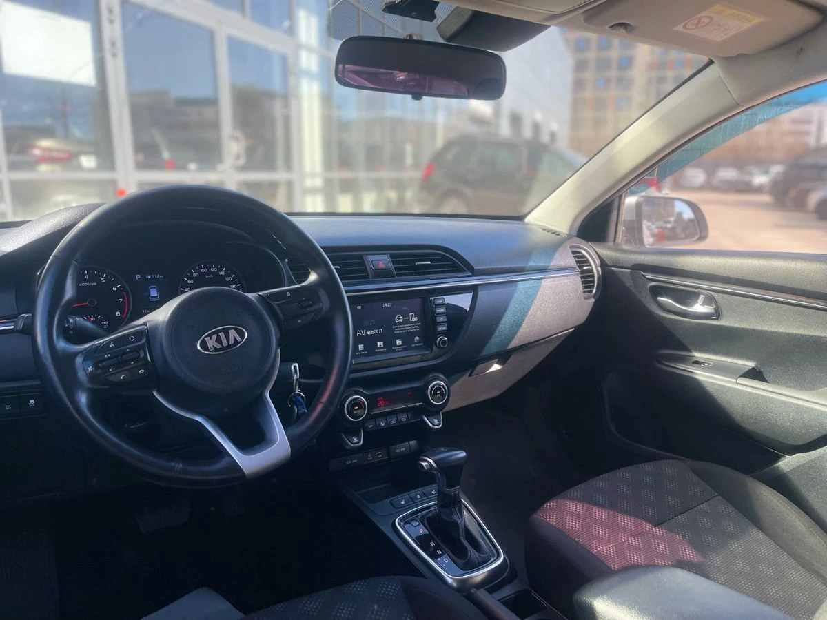 Kia Rio, 2018г, передний привод, автомат