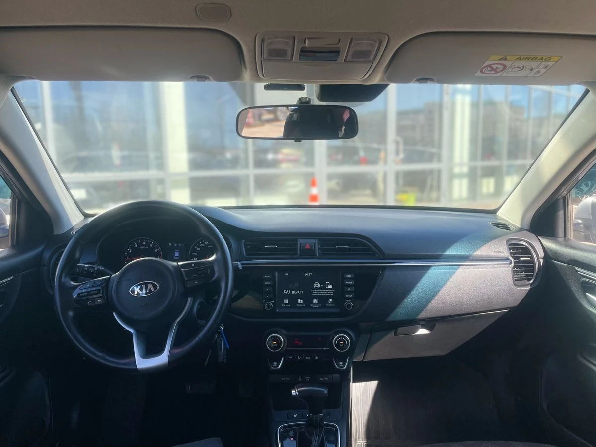 Kia Rio, 2018г, передний привод, автомат