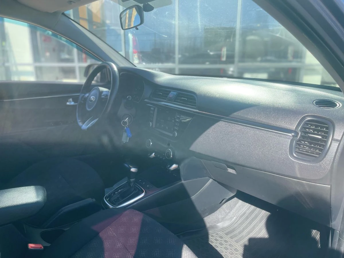 Kia Rio, 2018г, передний привод, автомат