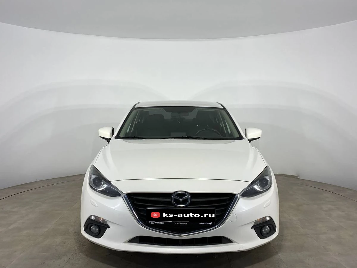 Mazda 3, 2016г, передний привод, автомат