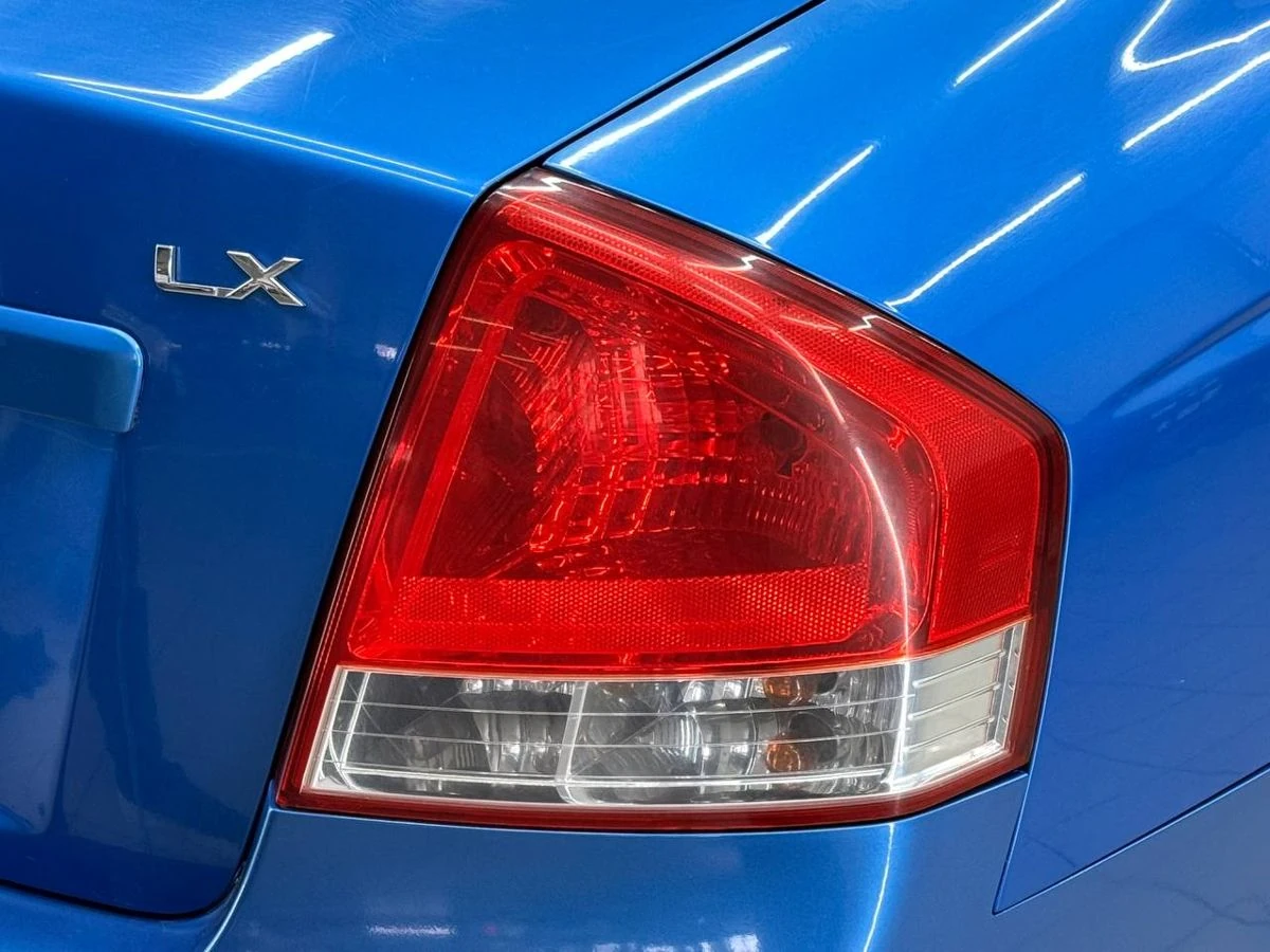 Kia Cerato, 2008г, передний привод, механика