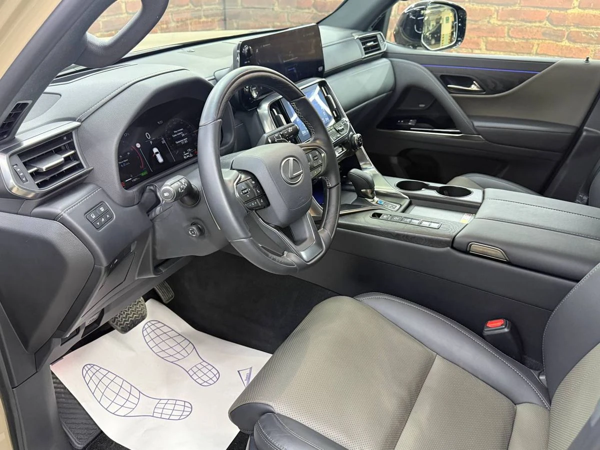 Lexus LX, 2025г, полный привод, автомат