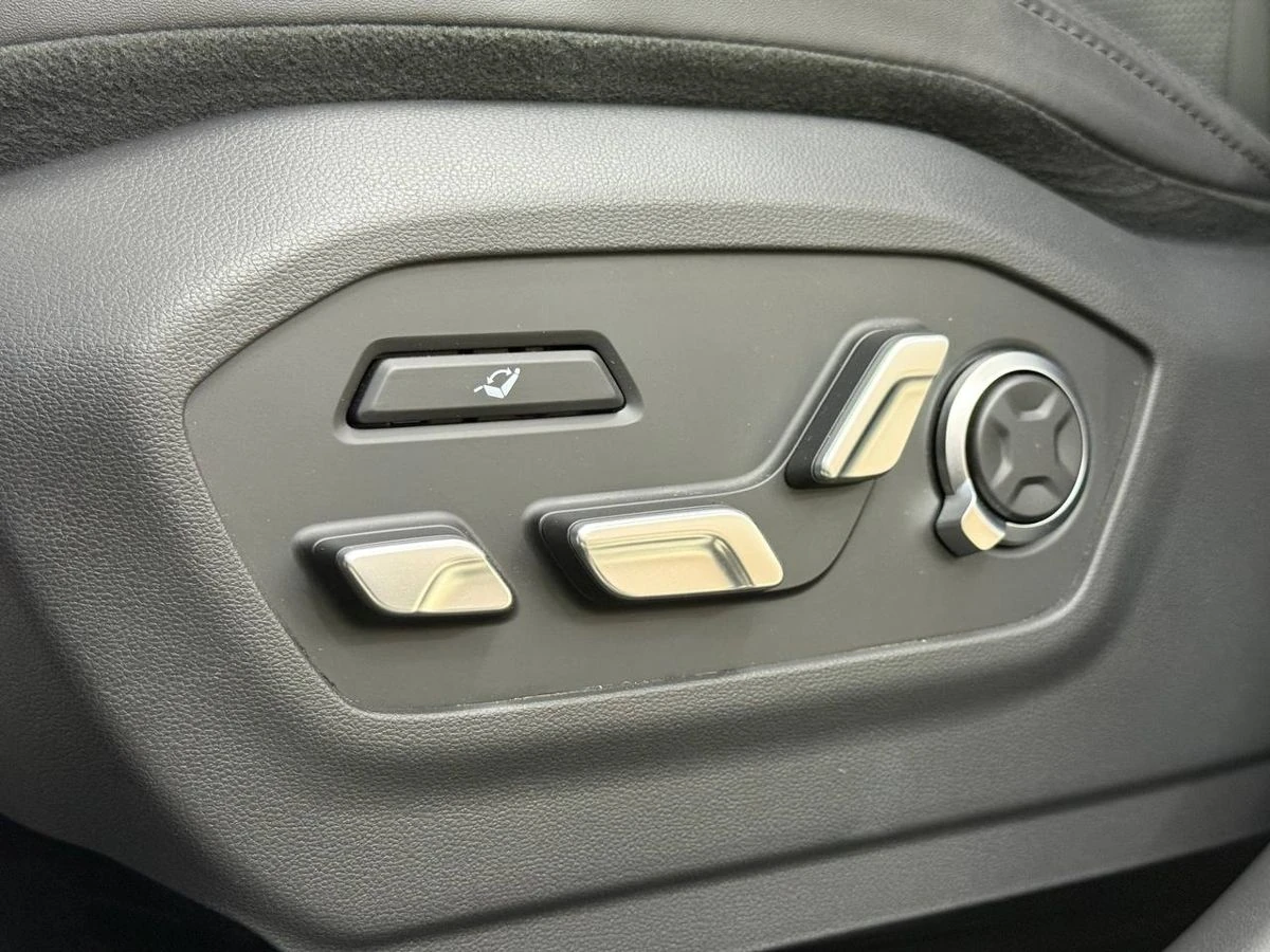 Hyundai Santa Fe, 2024г, полный привод, автомат