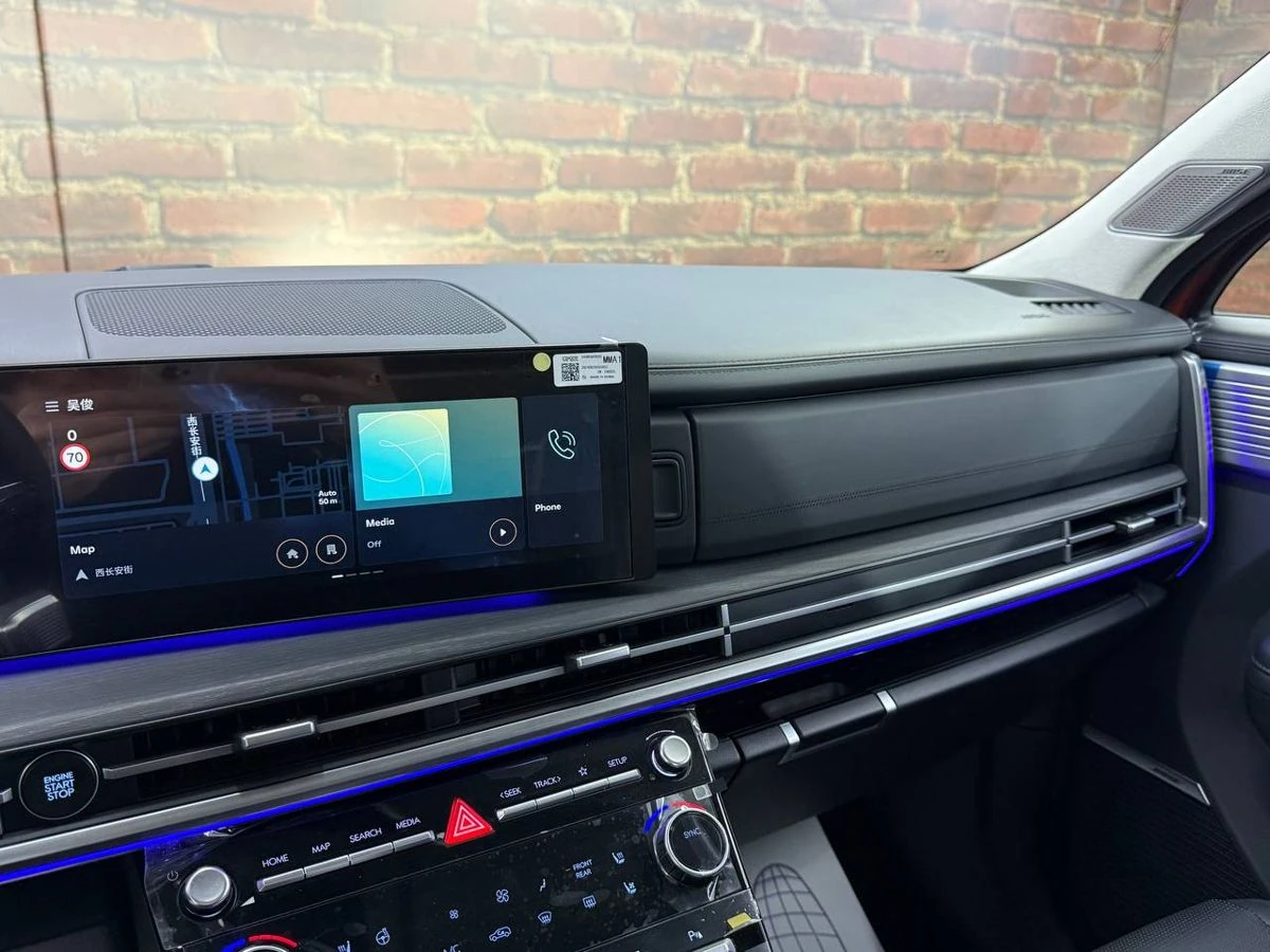 Hyundai Santa Fe, 2024г, полный привод, автомат