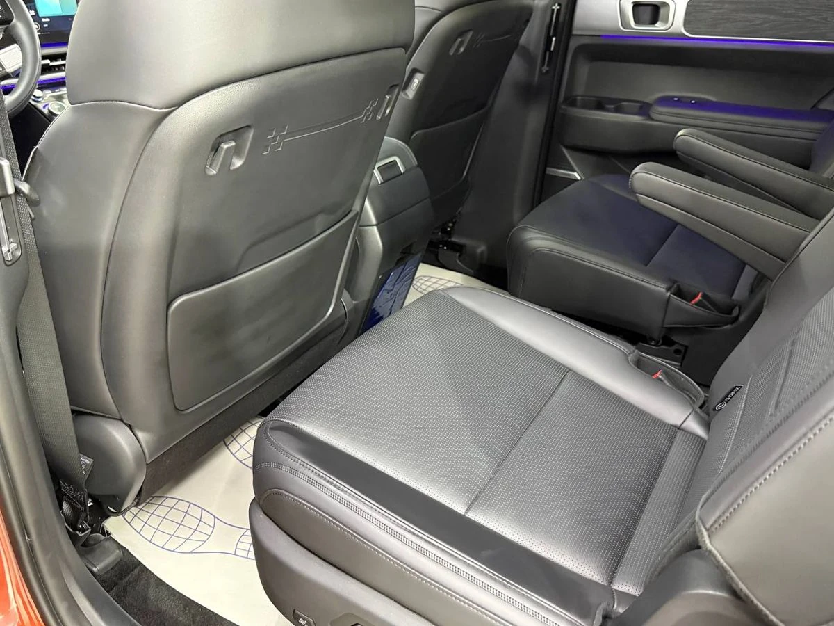 Hyundai Santa Fe, 2024г, полный привод, автомат