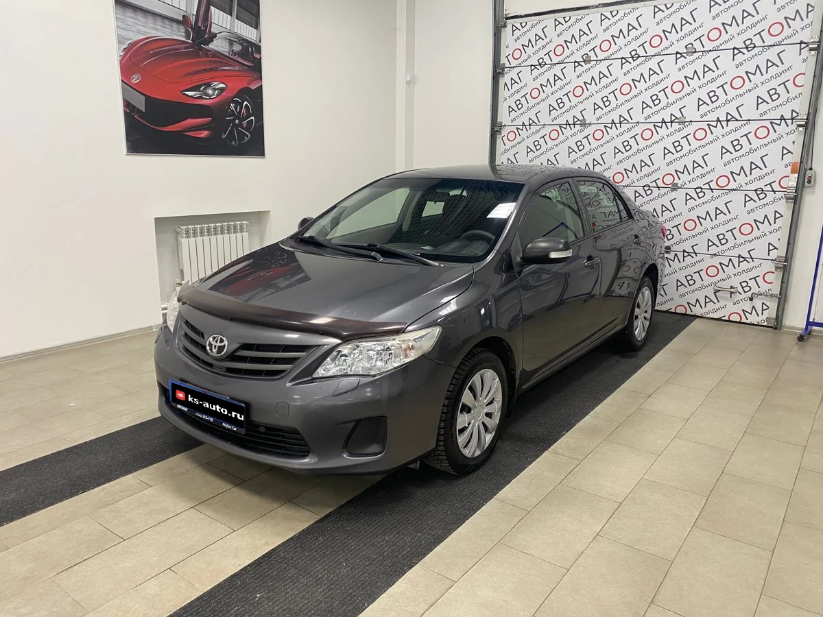 Toyota Corolla, 2010г, передний привод, механика