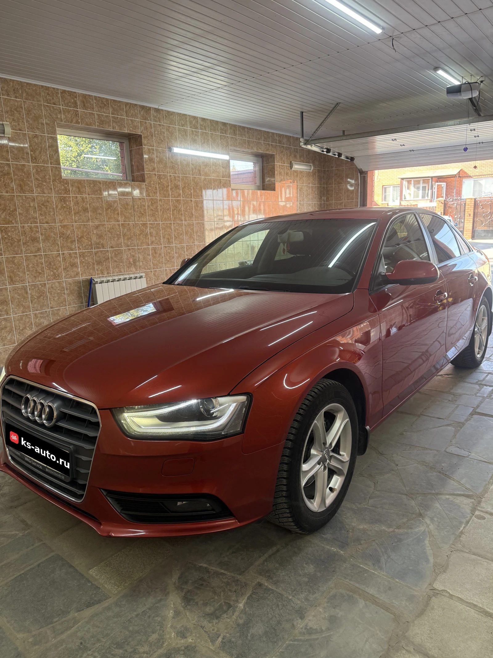 Audi A4, 2013г, передний привод, вариатор