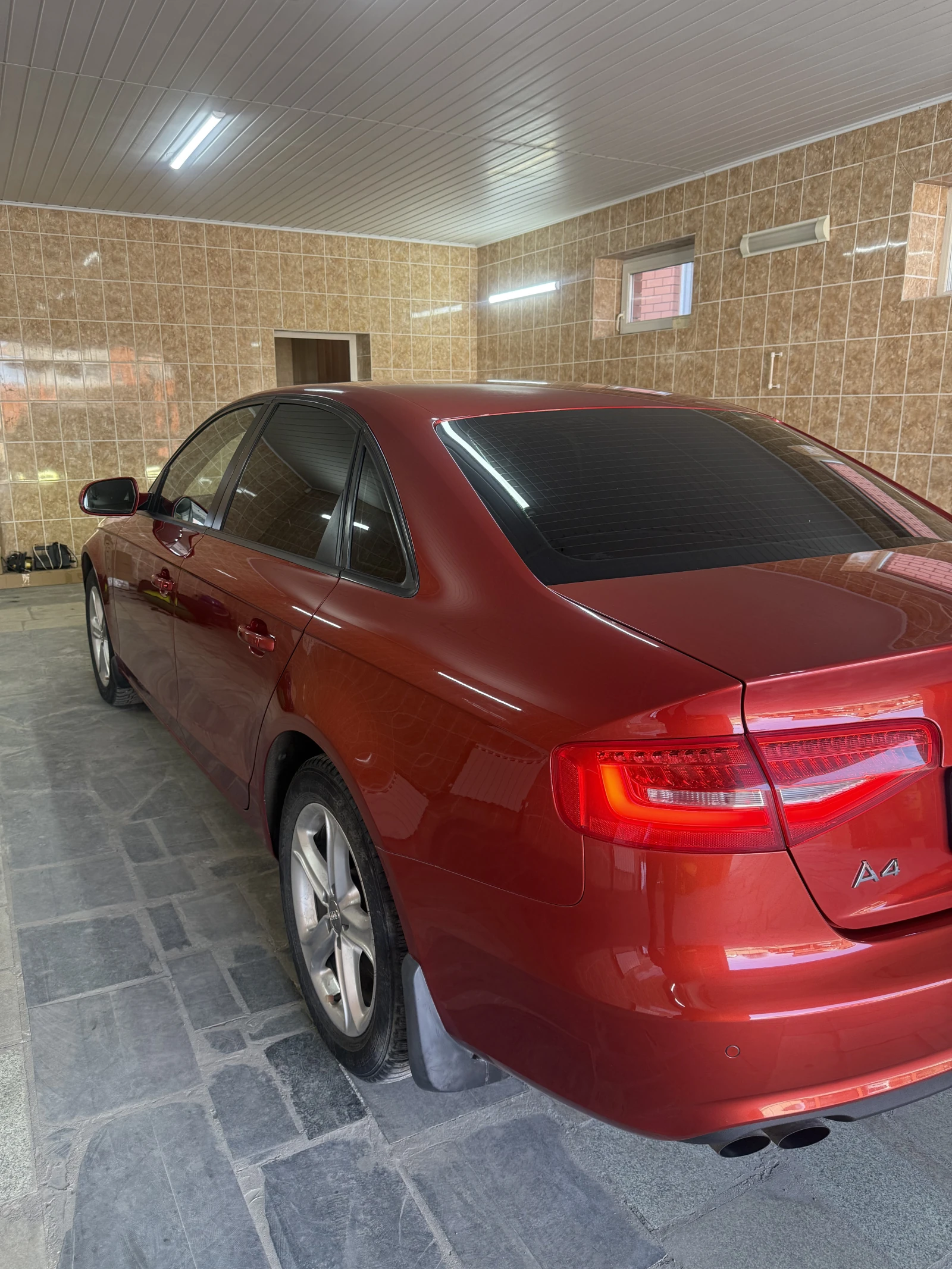 Audi A4, 2013г, передний привод, вариатор