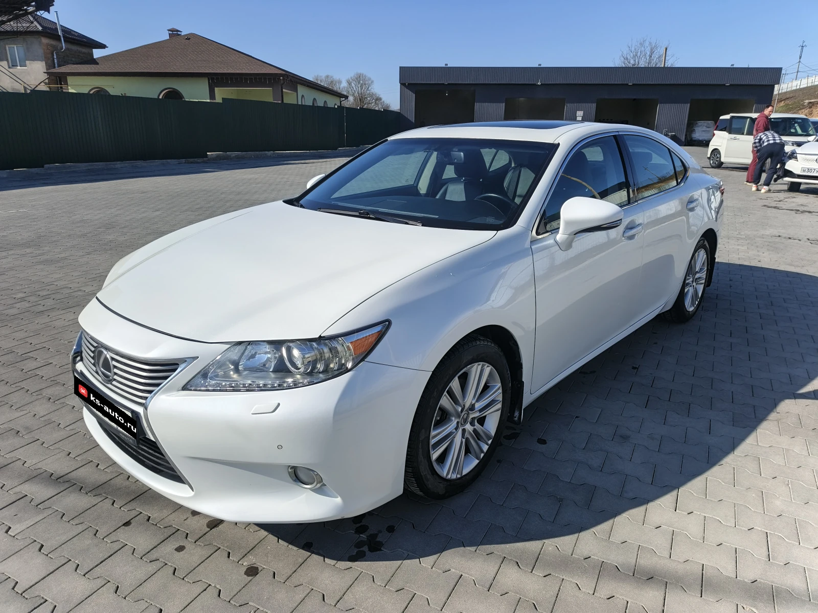 Lexus ES, 2013г, передний привод, автомат