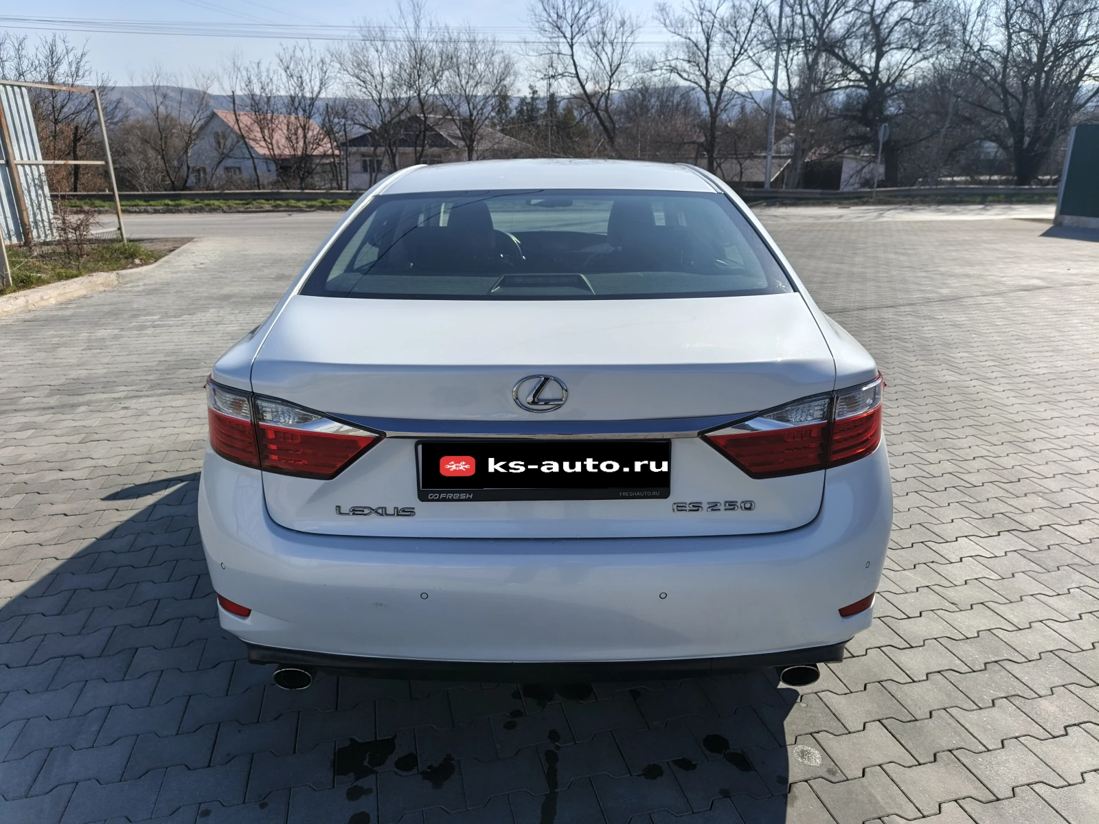 Lexus ES, 2013г, передний привод, автомат