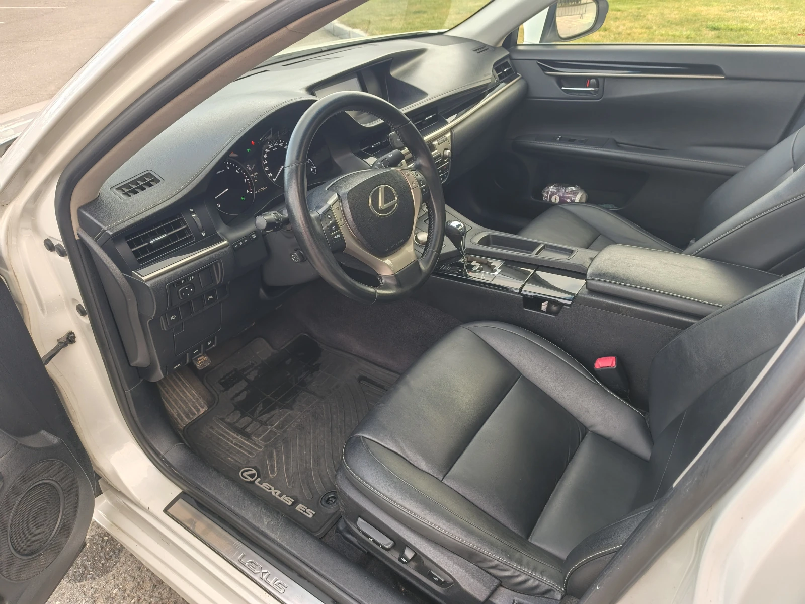 Lexus ES, 2013г, передний привод, автомат